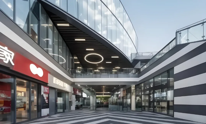 杏耀助力购物中心地面清洁