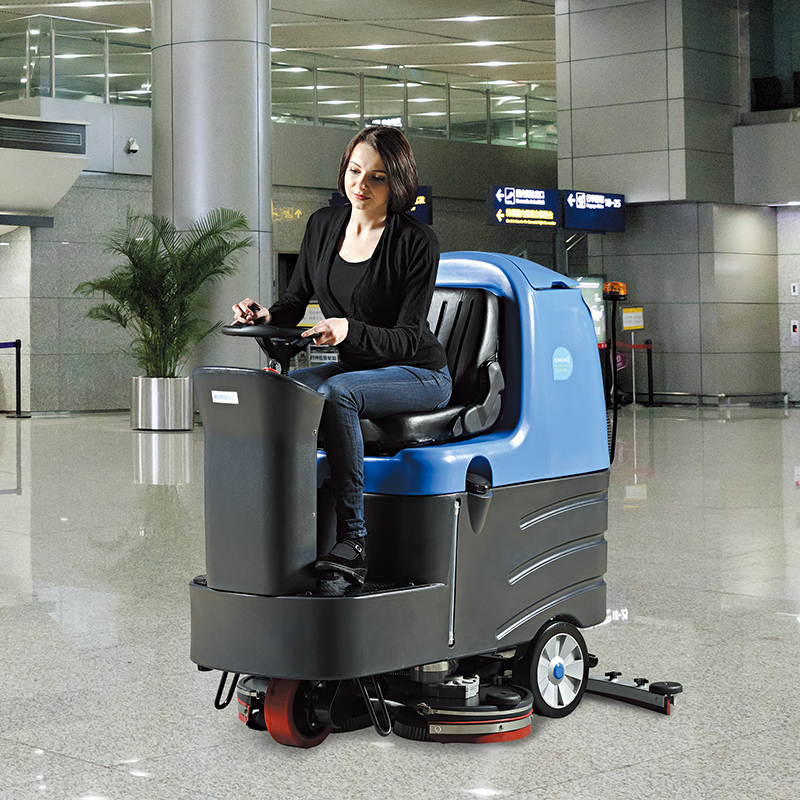 工厂选择一款适合自己的洗地车很重要