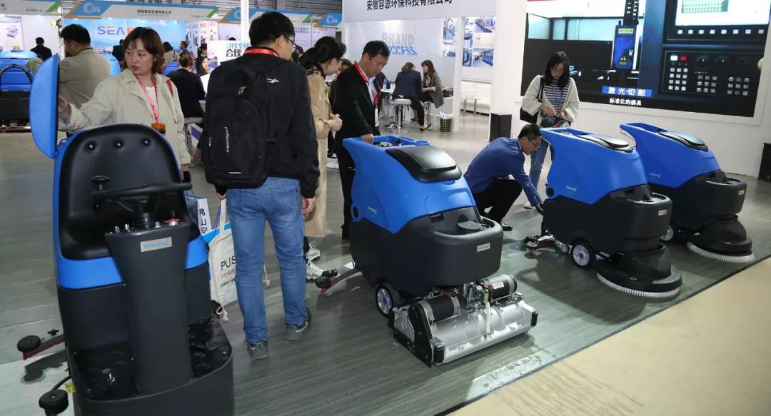 商场洗地机——清洁好帮手