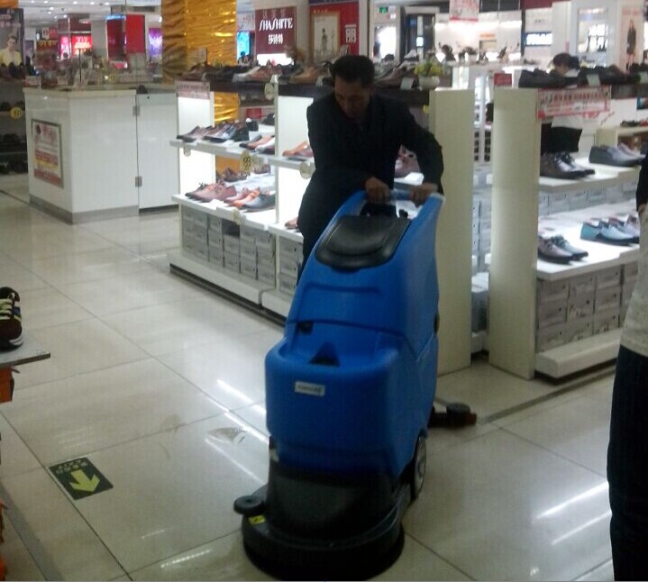 全自动洗地机,除了杏耀清洁设备还有谁?